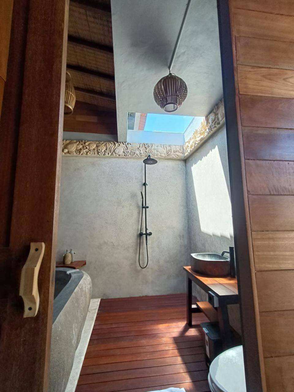 Putra'Lebah Amed Guest House Eksteriør bilde