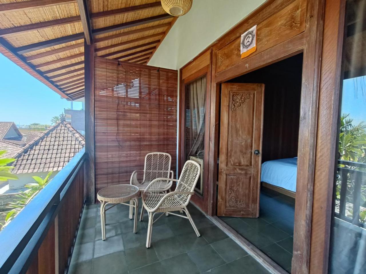 Putra'Lebah Amed Guest House Eksteriør bilde