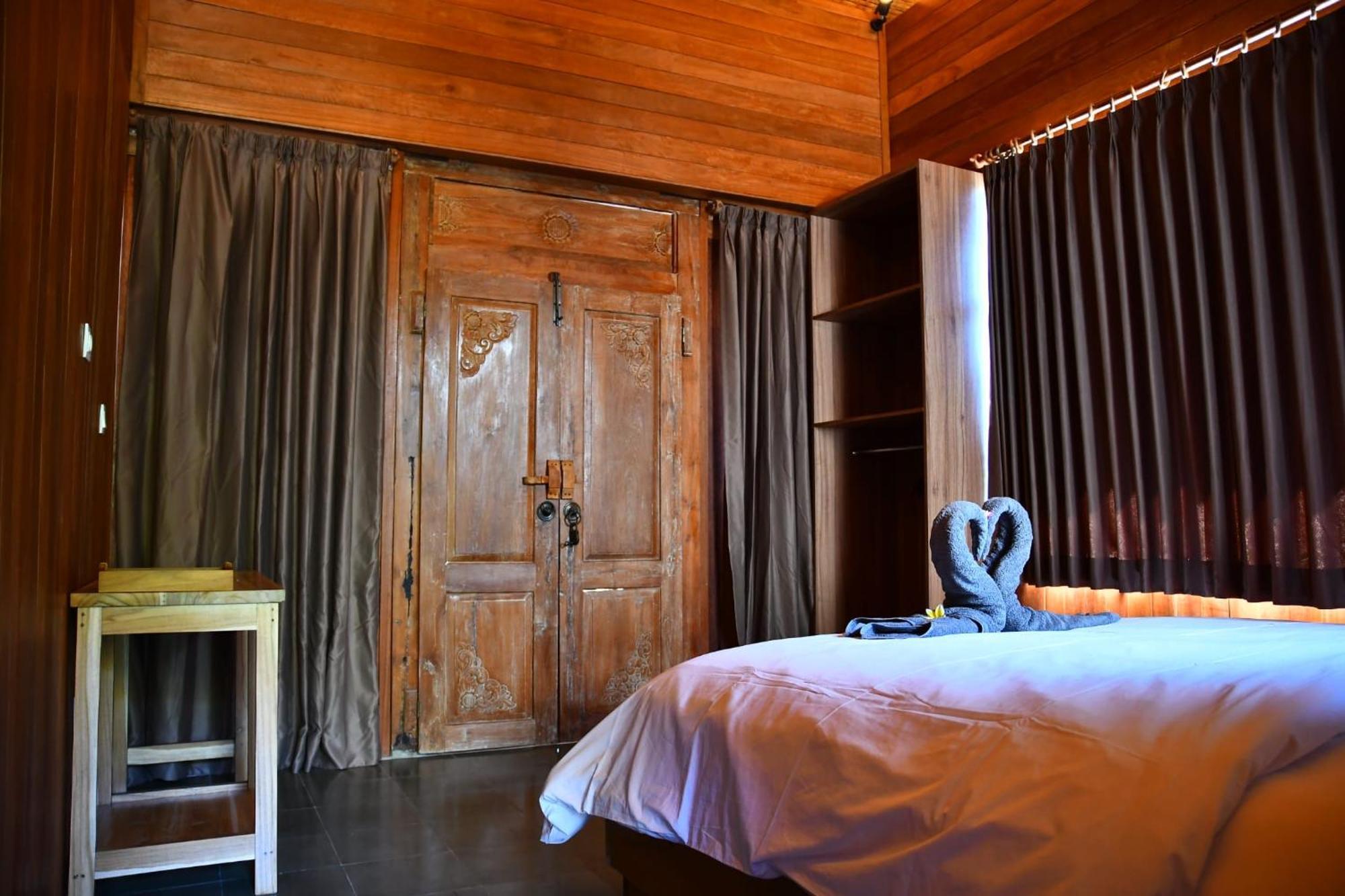 Putra'Lebah Amed Guest House Eksteriør bilde