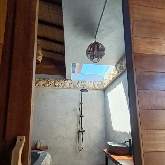Putra'Lebah Amed Guest House Eksteriør bilde