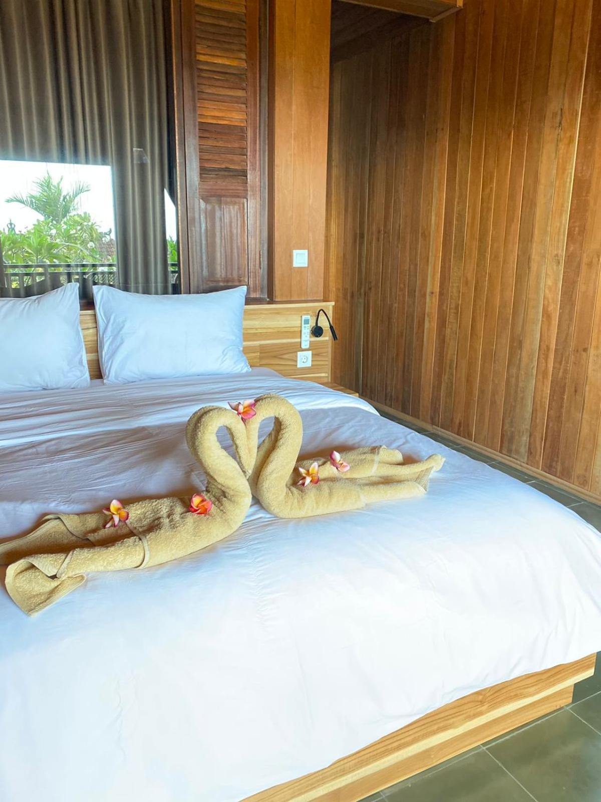 Putra'Lebah Amed Guest House Eksteriør bilde