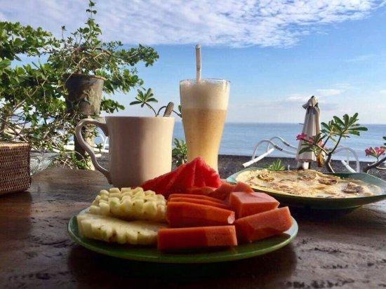 Putra'Lebah Amed Guest House Eksteriør bilde