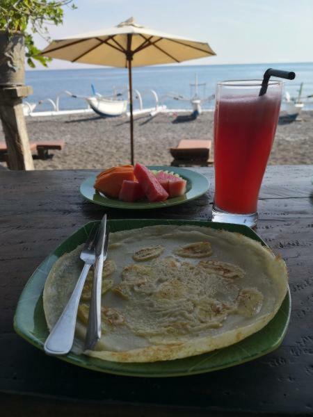 Putra'Lebah Amed Guest House Eksteriør bilde